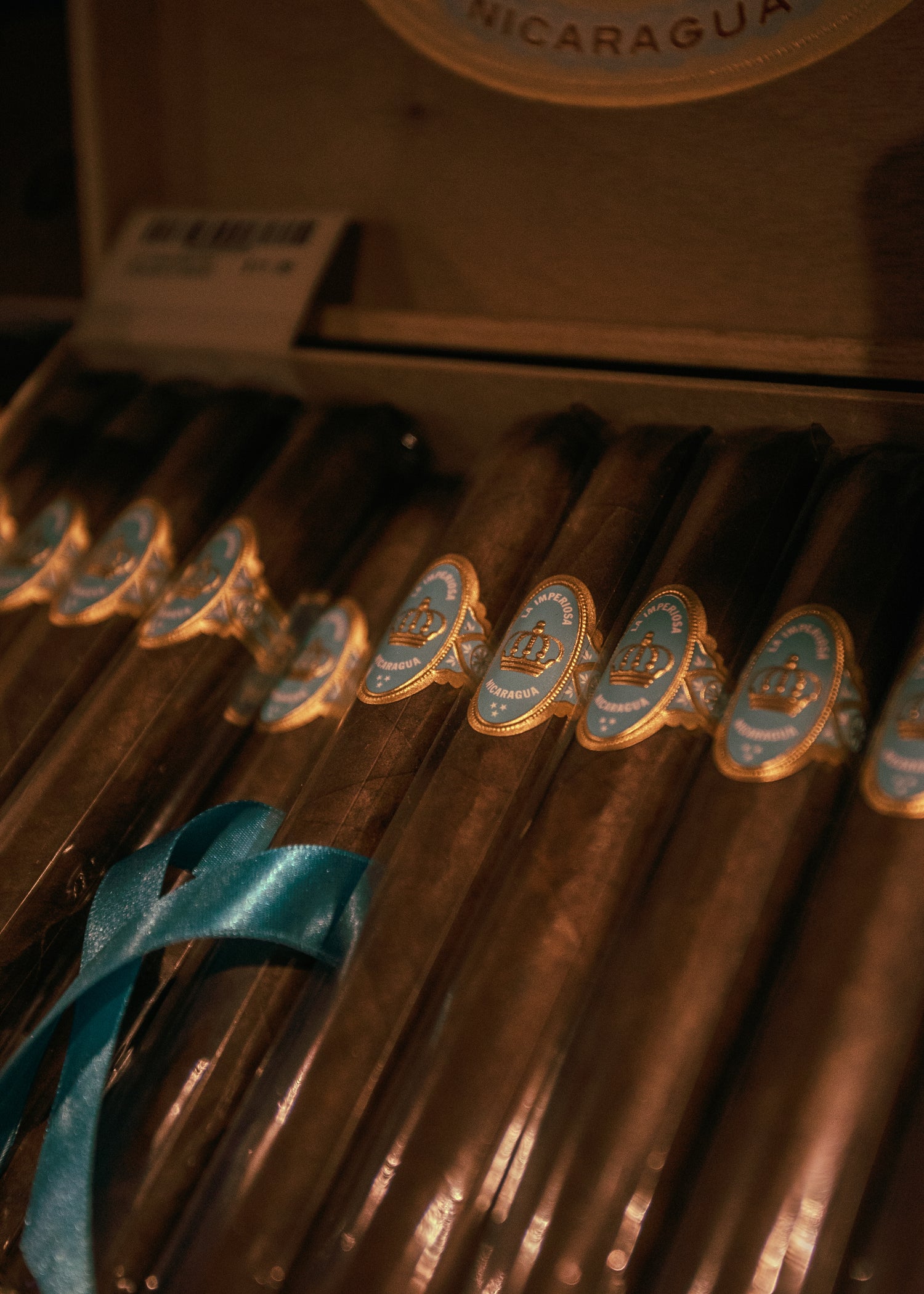 Crowned Heads La Imperiosa Dbl Robusto 6 3/8x50 - AME Cigars