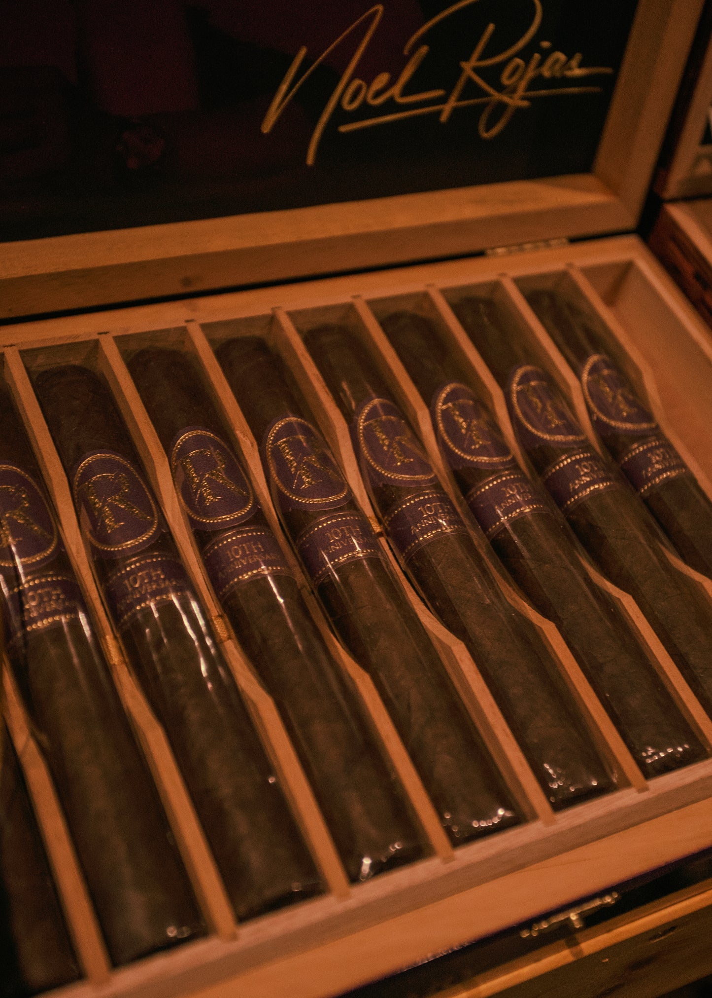 Rojas 10th Anniversary LE Toro 6x50 - AME Cigars