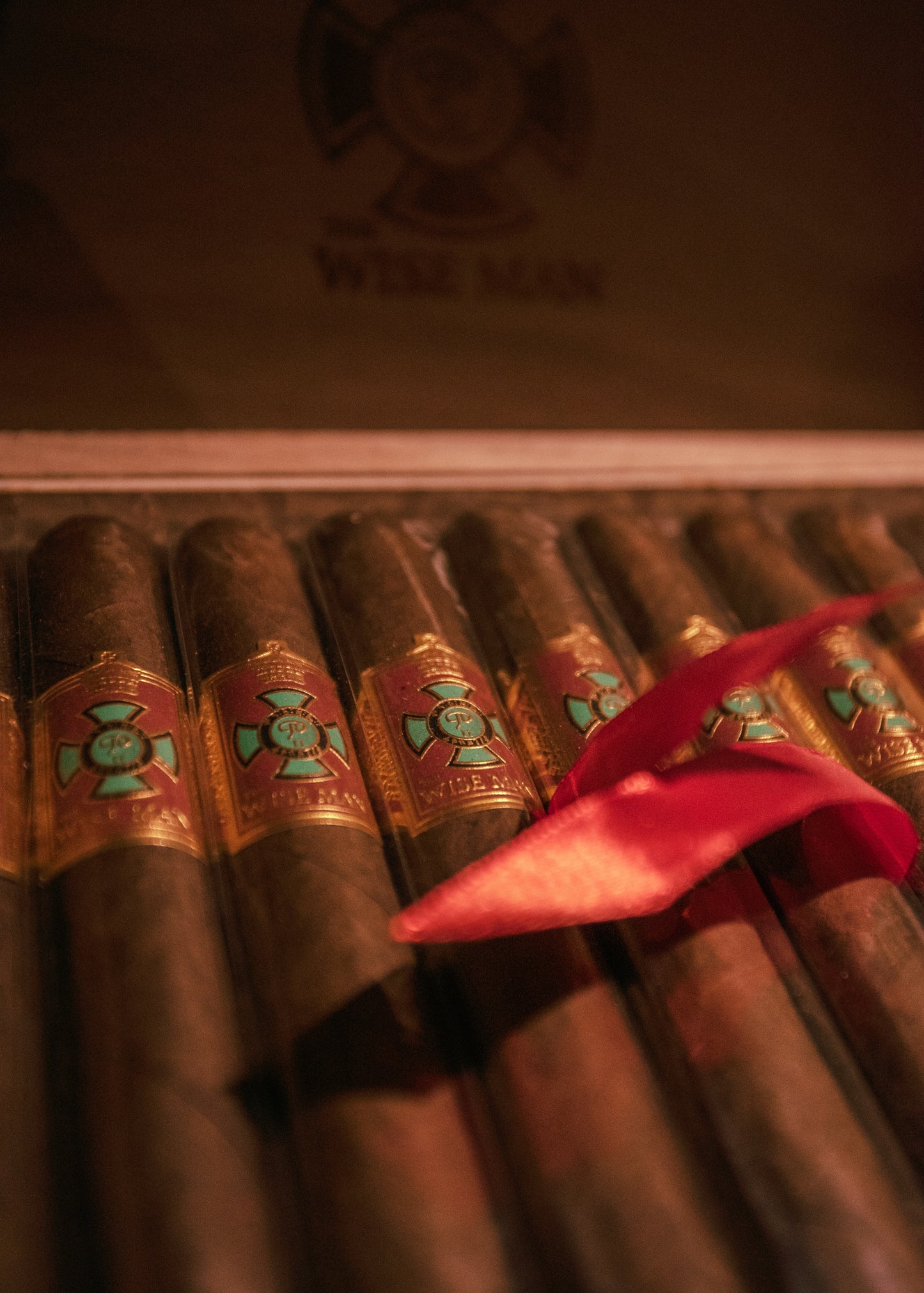 Foundation: Thee Wise Man - Maduro Robusto 5.5x50 - AME Cigars