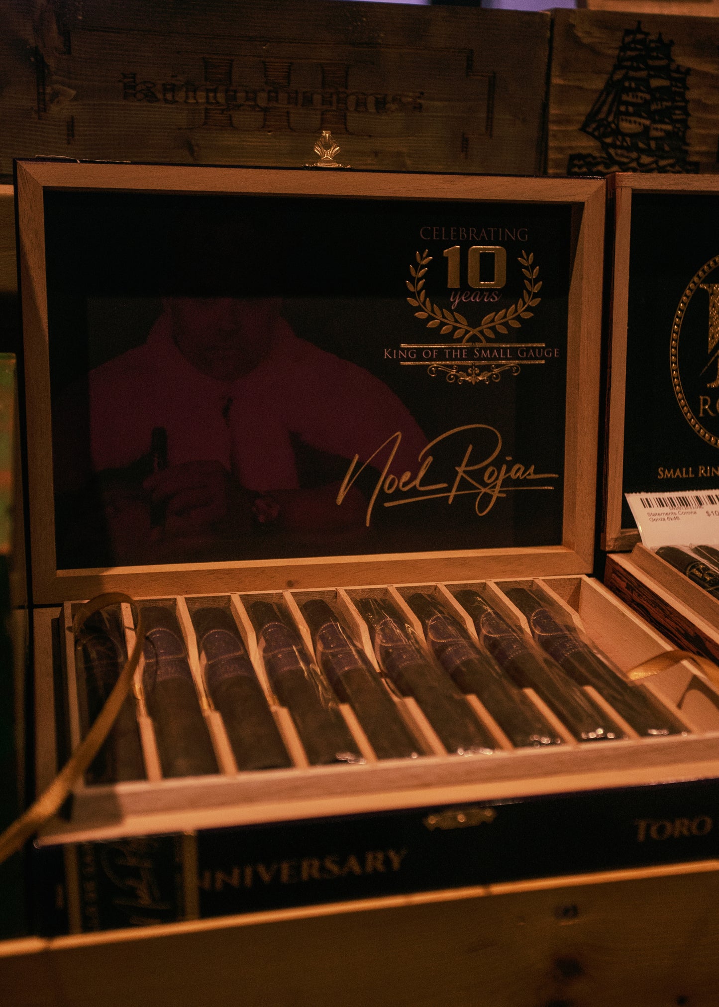 Rojas 10th Anniversary LE Toro 6x50 - AME Cigars