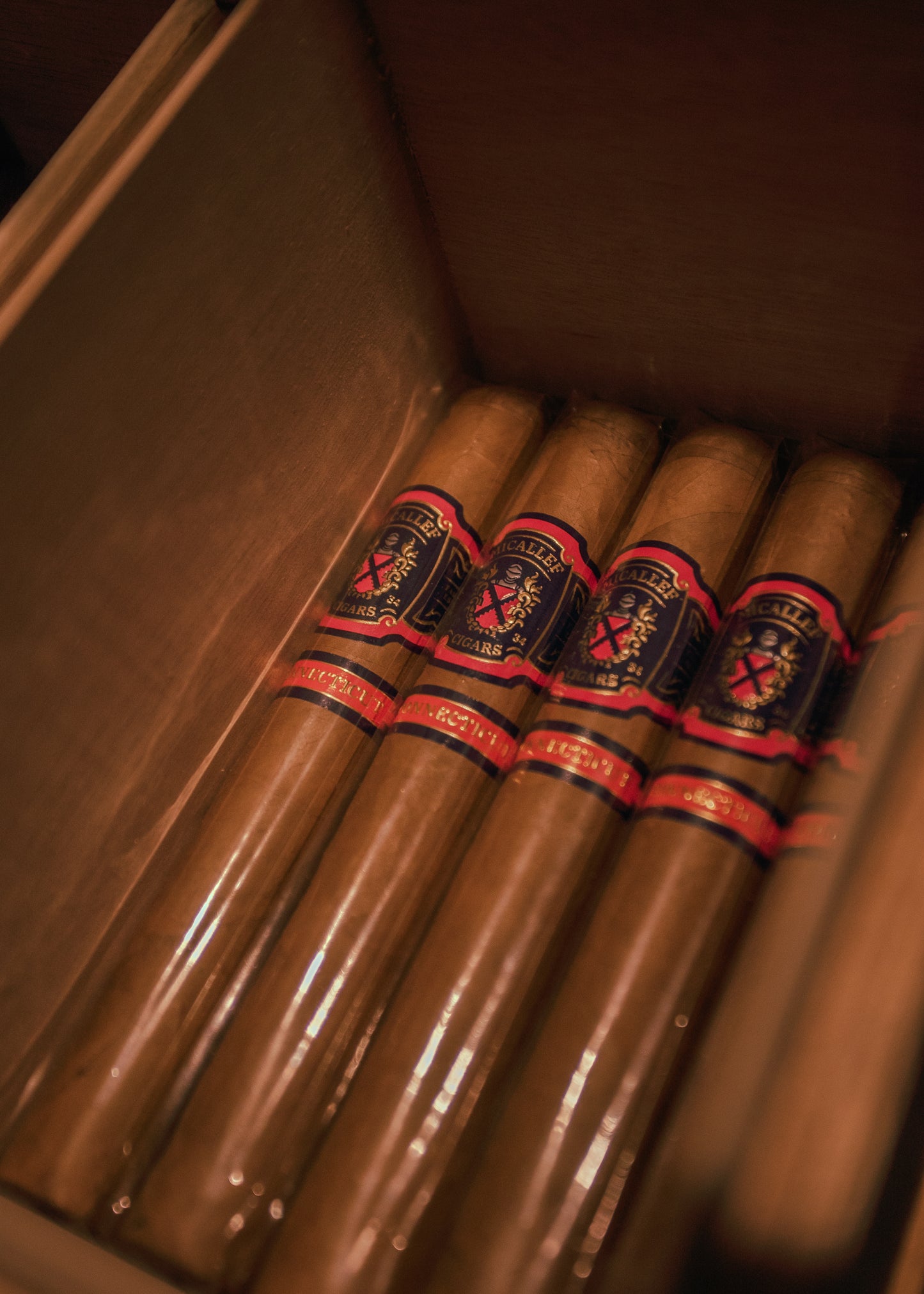 Micallef: Connecticut- Toro 6x52 - AME Cigars