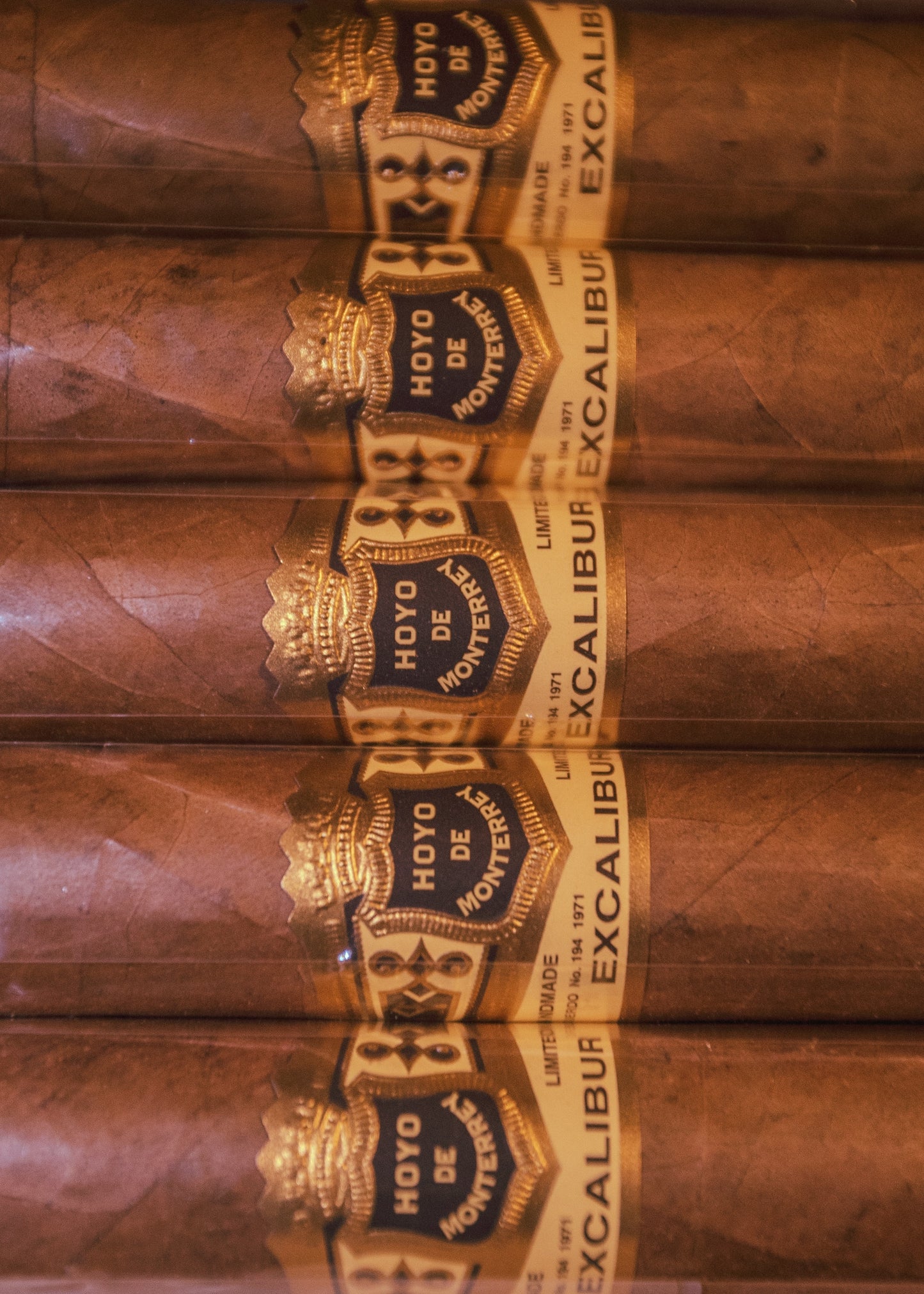 Hoyo De Monterrey Excalibur #1 English Claro - AME Cigars