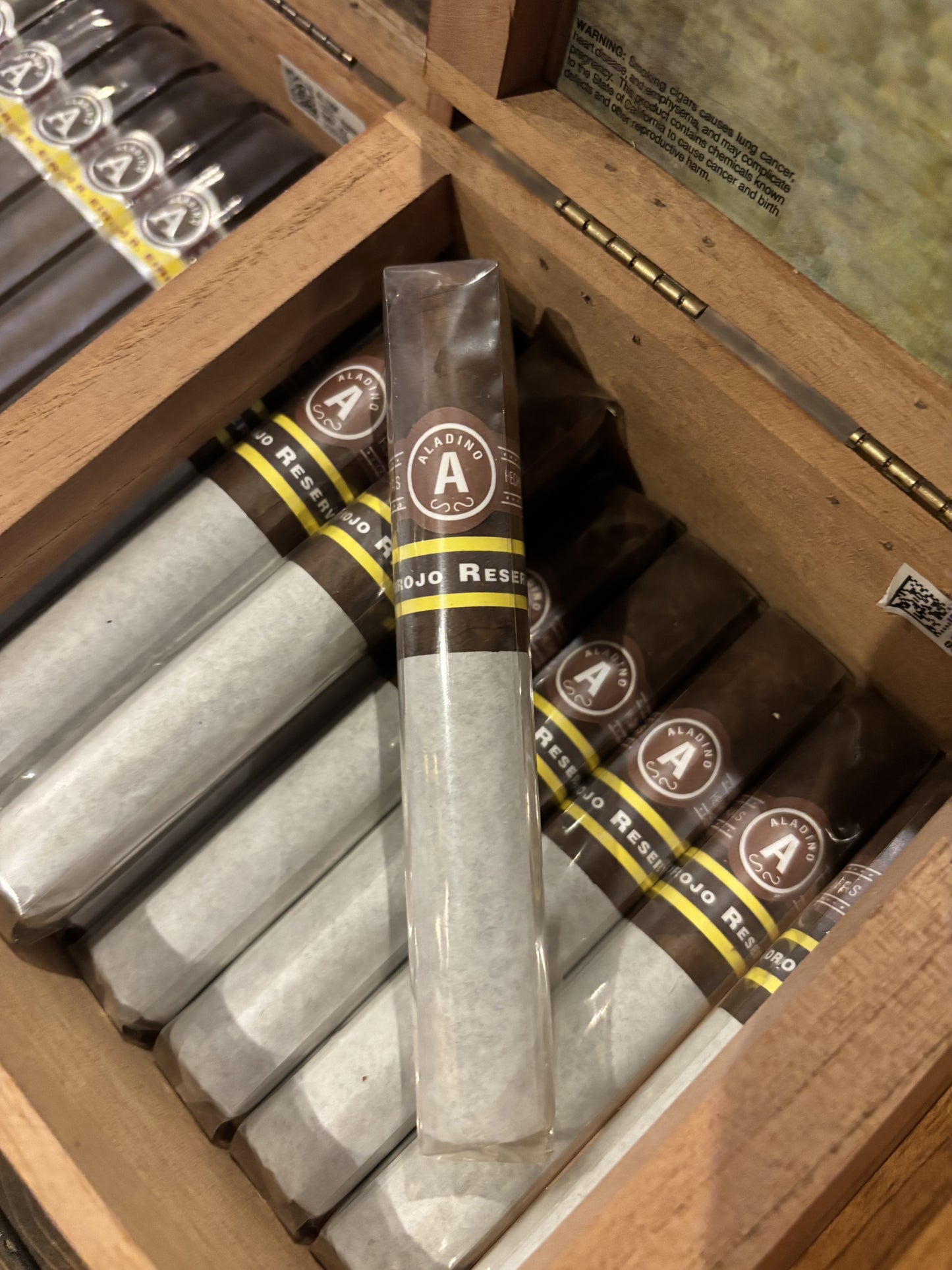 Aladino Corojo Reserva 50x5 Robusto - AME Cigars