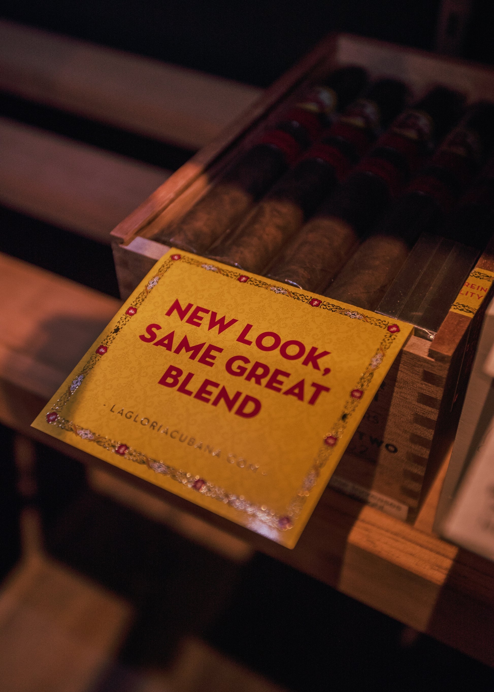 La Gloria Cubana Serie R Esteli #52 Maduro 6x52 - AME Cigars