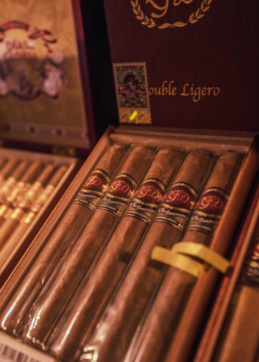 La Flor Dominicana Dbl Ligero 700 Natural 6.5x60 - AME Cigars