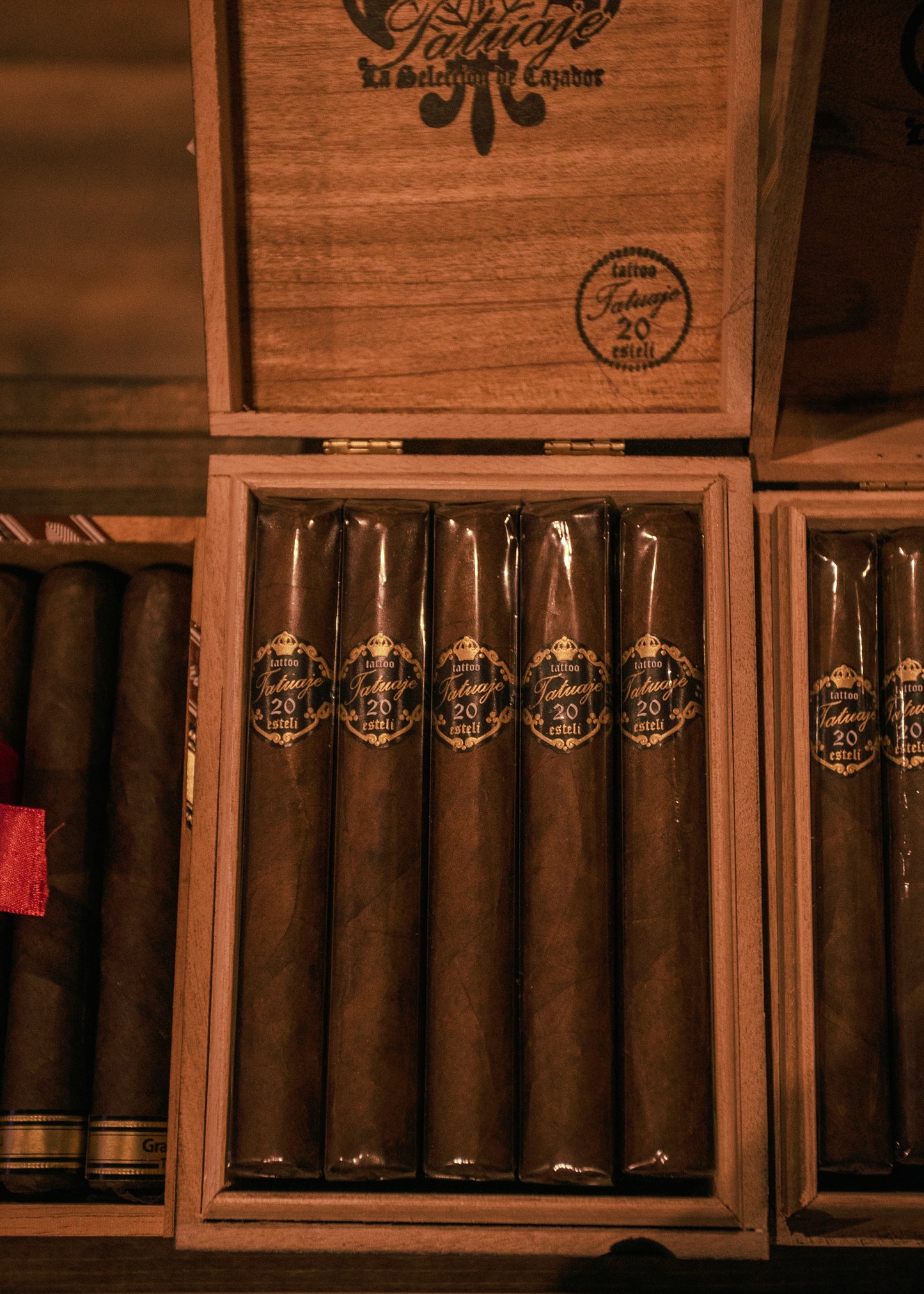 Tatuaje 20 Grande Chasseur 6 3/8x54 - AME Cigars